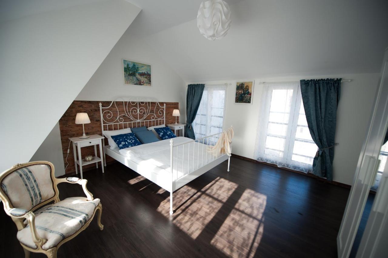 Vilnius Old Town, 3 Bdr Penthouse, 100 M2 With Terrace Apartment ภายนอก รูปภาพ